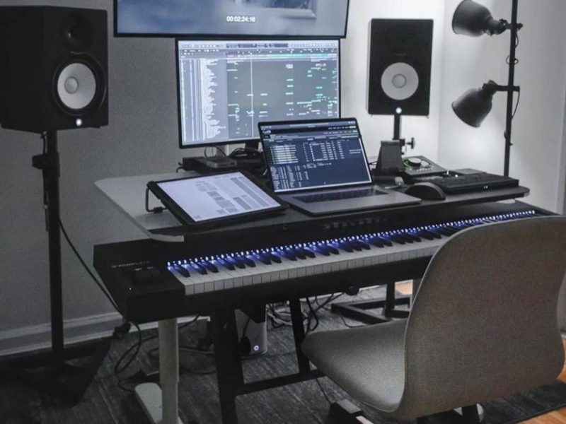 7f8ff0ae83e147549bda85973d2a5ced home studio recording