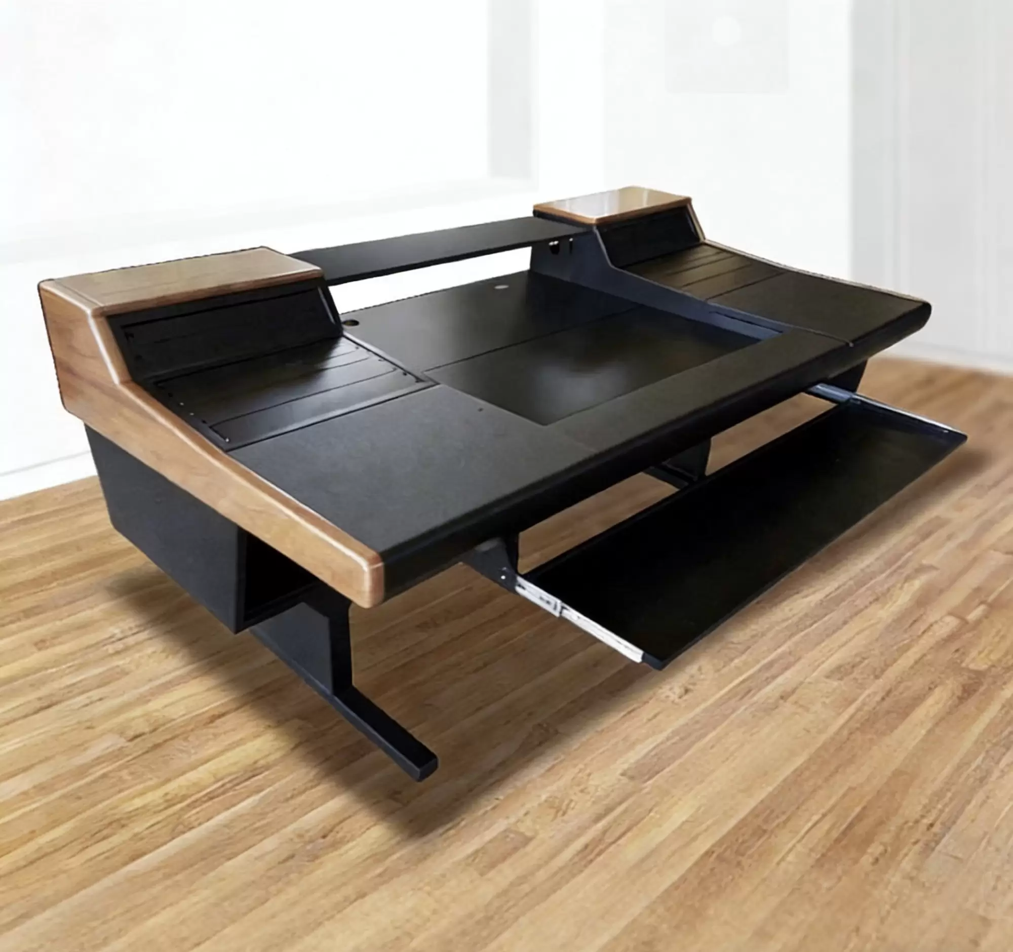 UNCUCO Studio Mixing Desk